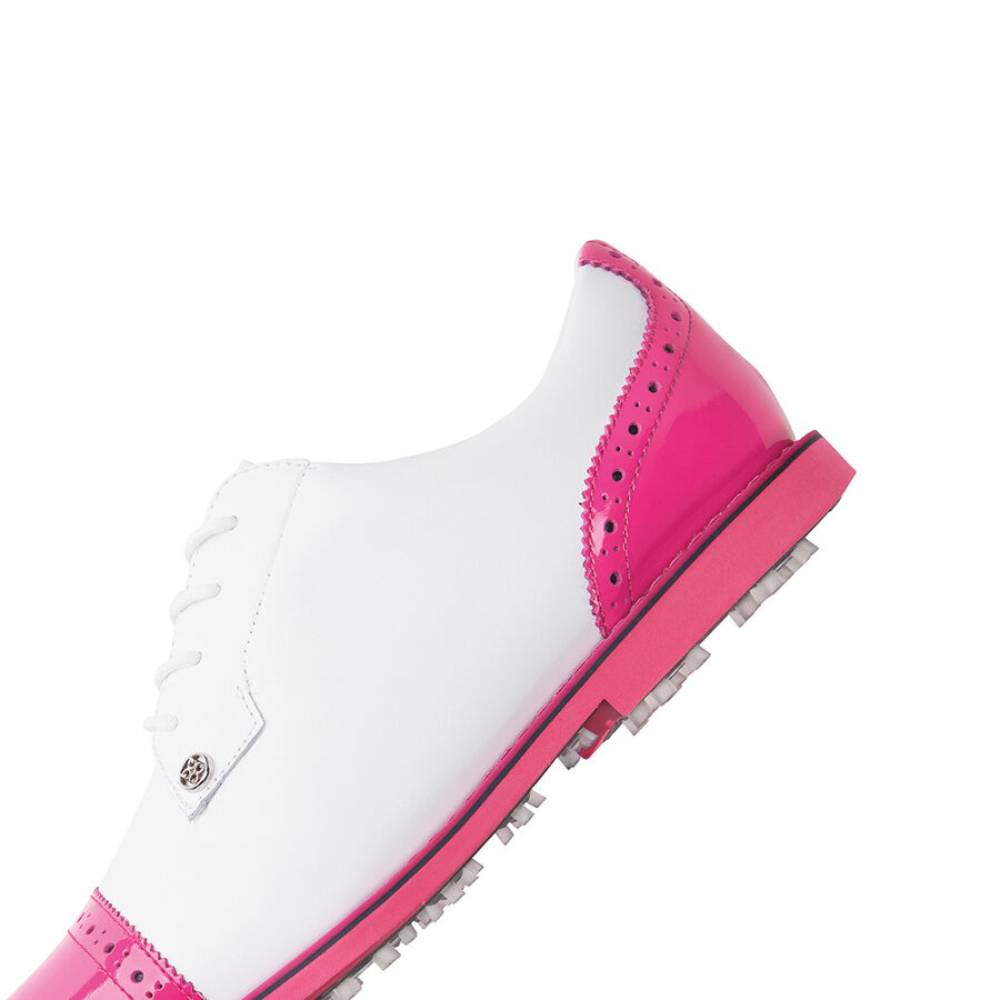 Cap shop toe gallivanter