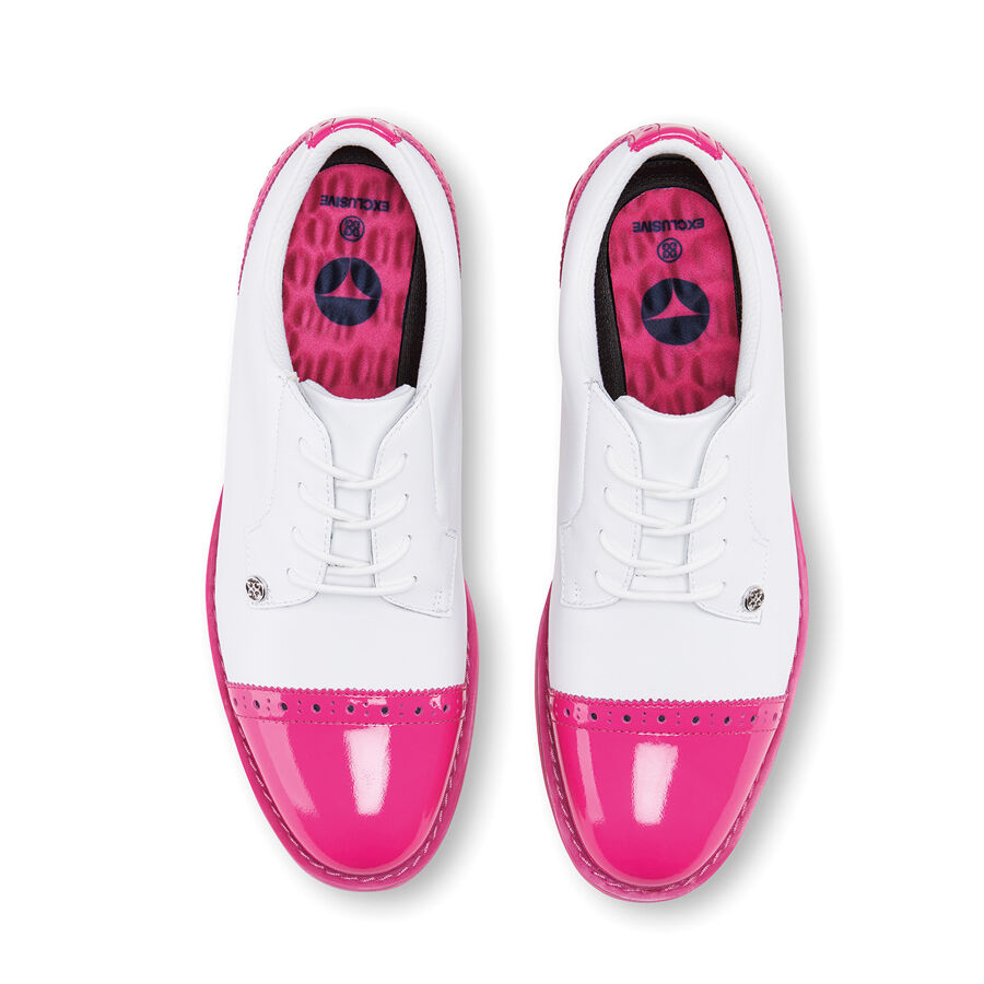Women's cap toe sneakers outlet