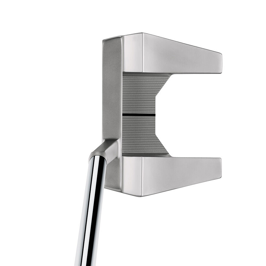 テーラーメイドプレミアムクラシック2021モデルTB647V95761 9.5型