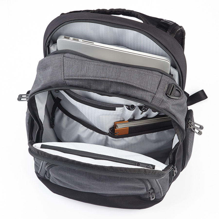 taylormade backpack 2018